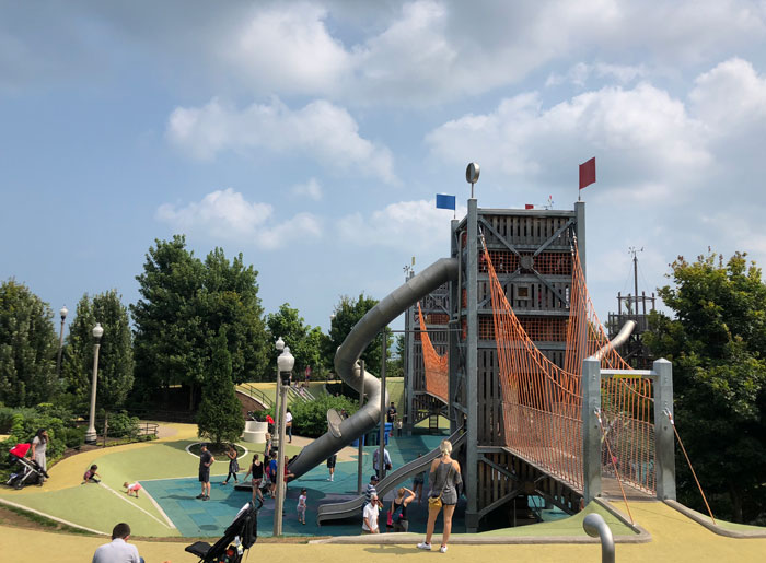 Millenium-Park-Chicago-Kids