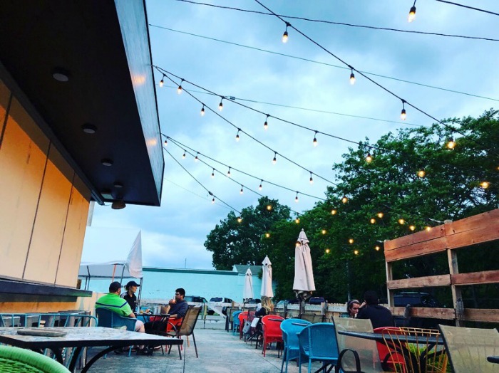 Cosmos Pizza Patio in Lansing Old Town with Kids