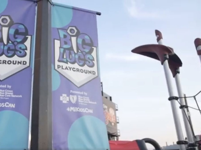 Lansing Lugnuts with kids