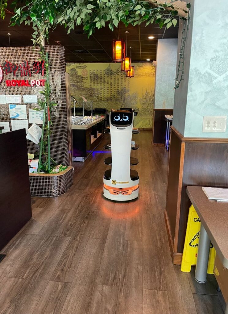 Royal Pot EL - robot waiter