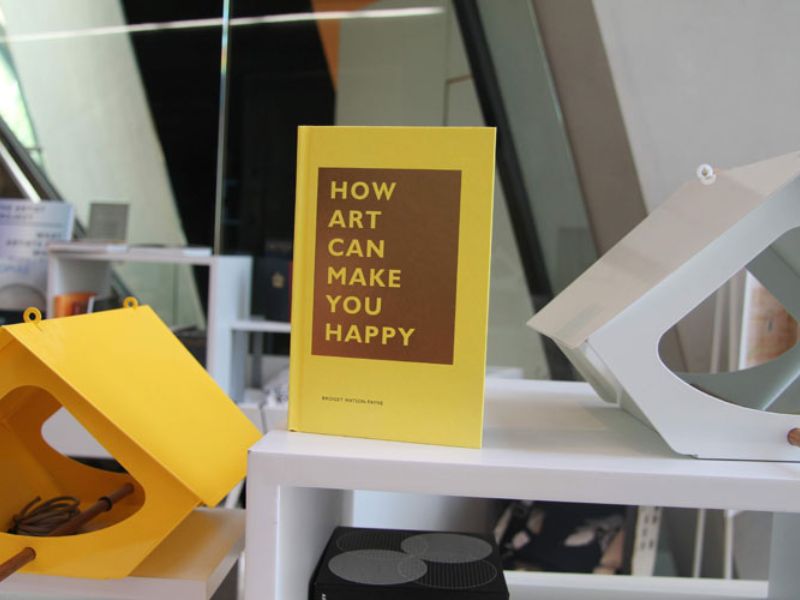 Broad Art Museum Gift Shop Kranzo