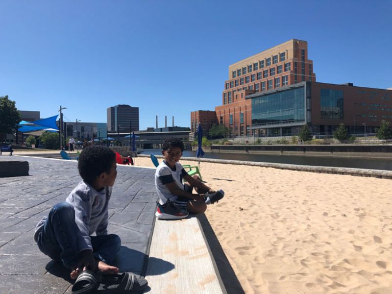 Rotary Park - Downtown Lansing - Brook