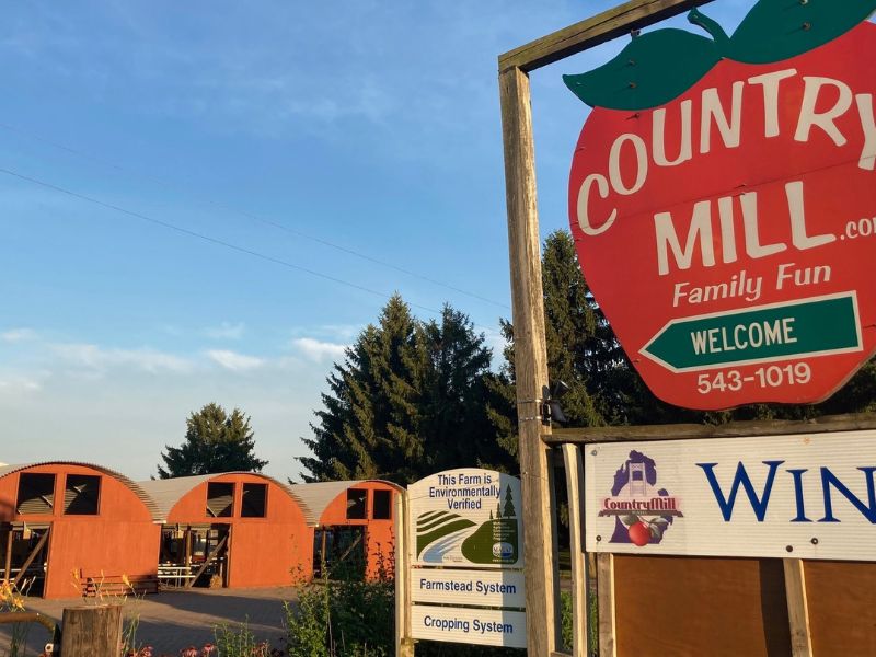 Country Mill Orchard and Cider Mill
