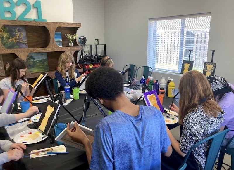 Cookies & Canvas Kids’ Parties