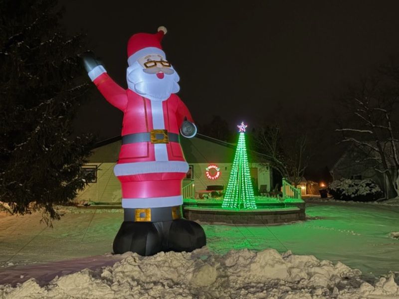 Pride Drive Santa, DeWitt - Koss