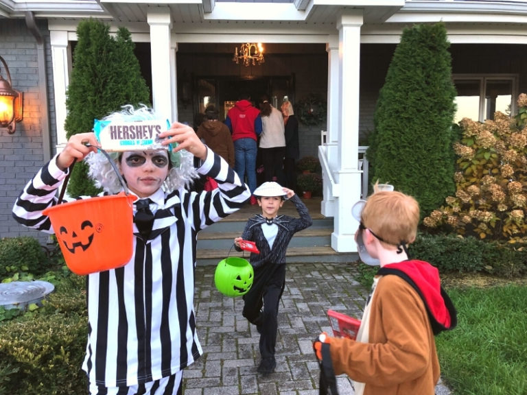 2023 Halloween Trick or Treat Times & Candy Hacks for Greater Lansing